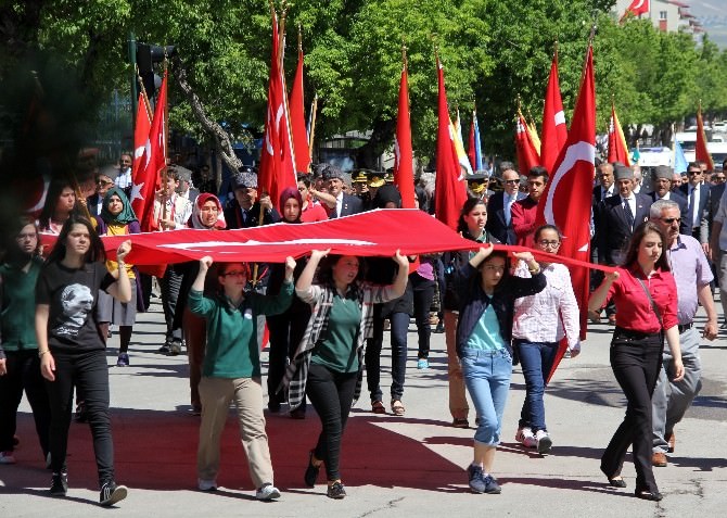 Atatürk’ün Erzurum’a Gelişinin 96. Yıl Dönümü Törenlerle Kutlandı
