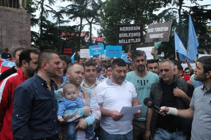 Doğu Türkistan’daki Çin Zulmü Trabzon’da Protesto Edildi