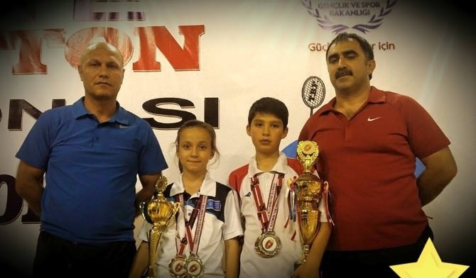 Erzincanlı Küçük Milli Sporcular Romanya’dan Madalyalarla Döndüler