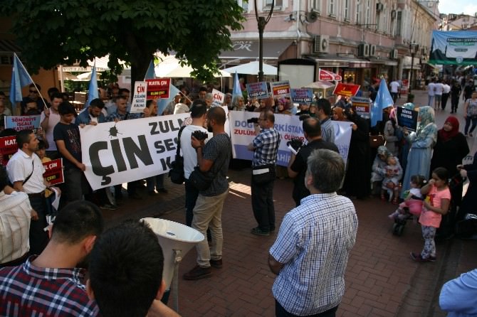 Uygur Türklerine Uygulanan Baskı Politikası Bartın’da Protesto Edildi