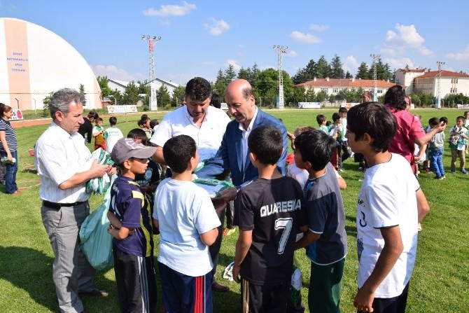 Başkan Bozkurt Yaz Okulunu Ziyaret Etti