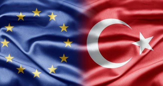 PKK da PYD de terör örgütüdür