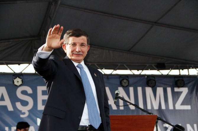 Başbakan Davutoğlu Van’da