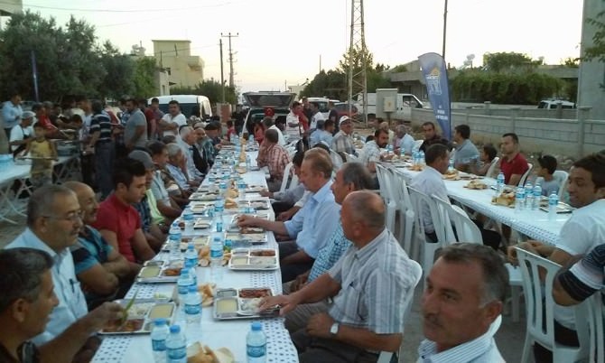 Didim Belediyesinin İftar Yemeği Organizasyonu Yalıköy’de Başladı