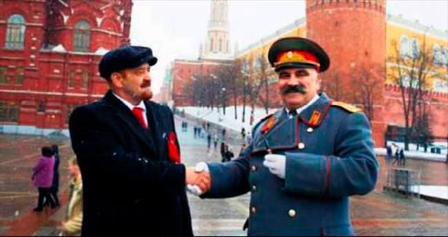 Stalin, Lenin’i dövdü!
