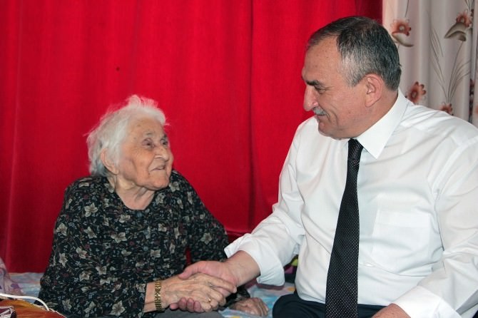 Bolu Belediye Başkanı Alaaddin Yılmaz Hasta Ziyaretlerine Devam Ediyor