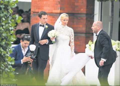 Nicky Hilton evlendi