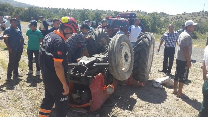 Aksaray’da Traktör Devrildi: İki Yaralı