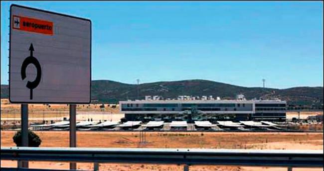 İspanya’da 10 bin euroya havalimanı