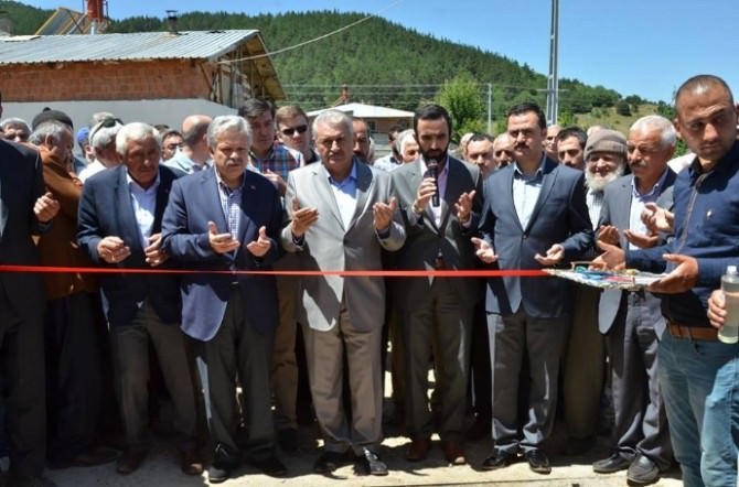 Refahiye Yurtbaşı Köyü Camisi Dualarla İbadete Açıldı