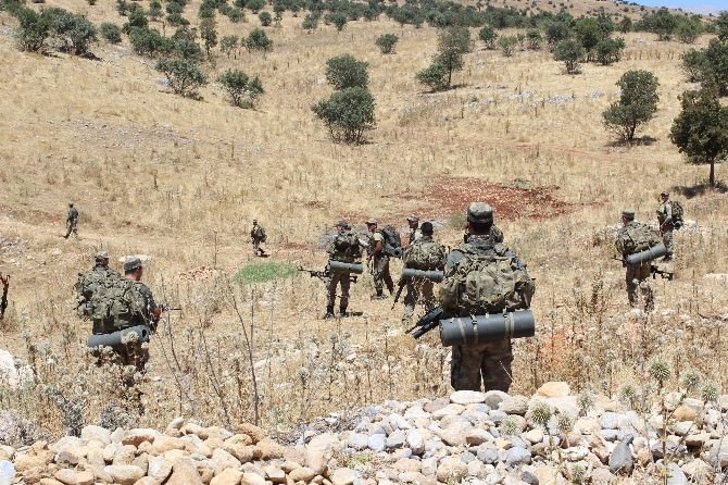 Adıyaman’da PKK’lılar Jandarmaya Ateş Açtı