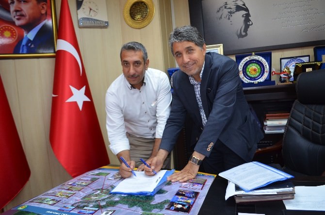 Kırıkhan’da Kent Ormanı Sözleşmesi İmzalandı
