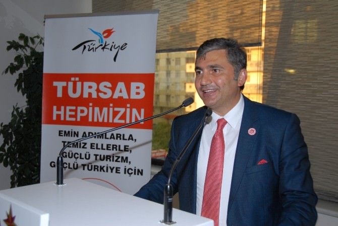 TÜRSAB Başkan Adayı Çakmak, Adana’da Turizm Acentalarının Yetkilileriyle Bir Araya Geldi