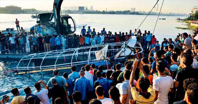 Nil Nehri’nde tekne faciası: 21 ölü