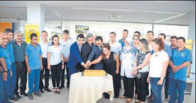 Mutsan Opel Plaza 10. yaşını kutladı