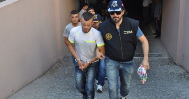 İzmir’deki gözaltılarda 9 tutuklama