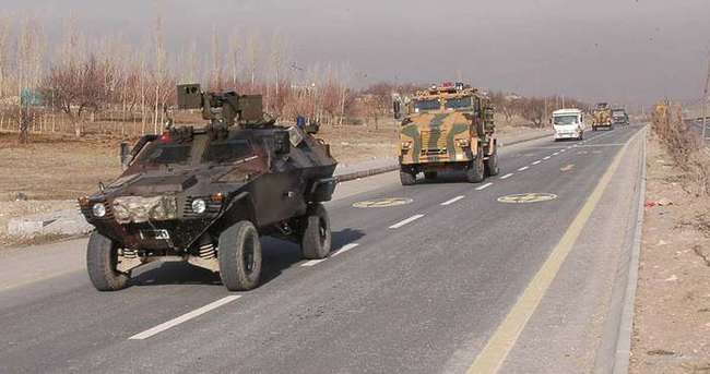 Diyarbakır’da askeri konvoya bombalı saldırı!
