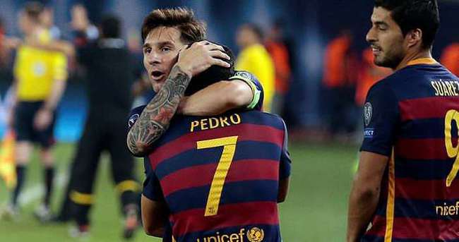 Pedro, Messi’den rol çaldı!