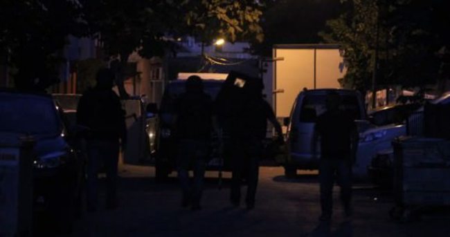 Adana’da PKK’ya şafak baskını: 10 gözaltı