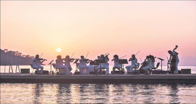 Gün batımında müzikle iyileşmek