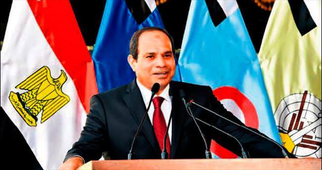 Mısır’da Sisi ne derse o