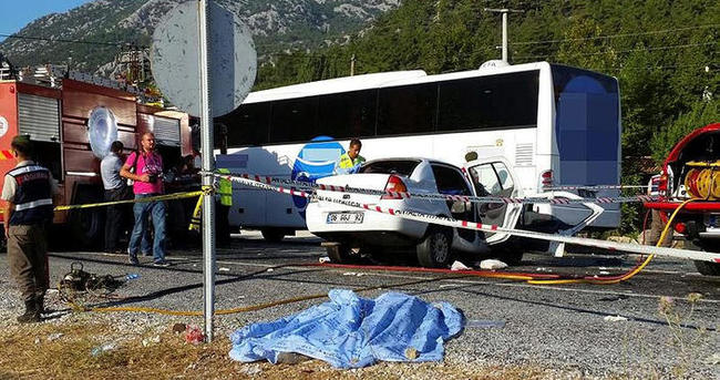 Antalya’da korkunç kaza: 5 ölü