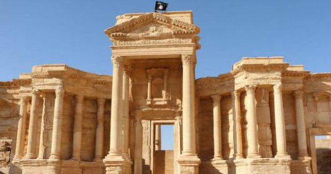 ’IŞİD Palmira antik kentinden sorumlu arkeoloğu öldürdü’