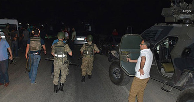 Tunceli’de PKK’lılar jandarma karakoluna saldırdı