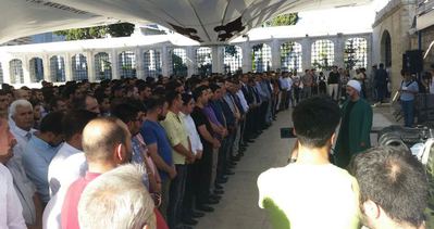 Ak Partili başkan için gıyabi cenaze namazı