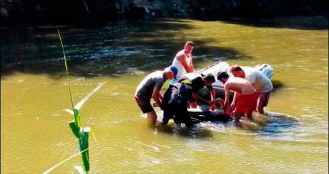Biri turist 4 kişi boğuldu