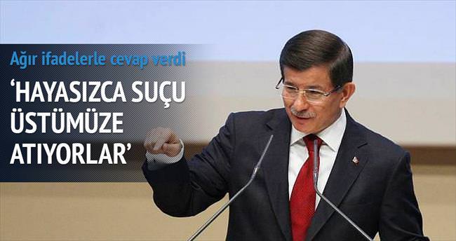 ’Köşelerinden hayasızca suçu üstümüze atıyorlar’