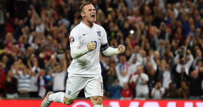 Wayne Rooney tarihe geçti