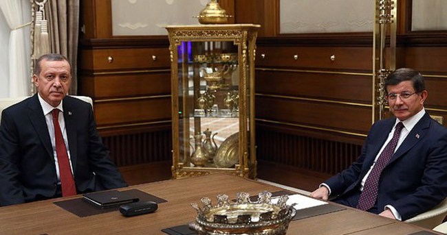 Cumhurbaşkanı Erdoğan Başbakan Davutoğlu’nu kabul etti
