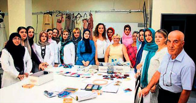 İranlı kadınların izmir’deki eğitimi başladı