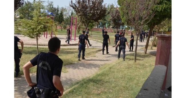 Parka bomba yerleştirmek isteyen grup yakalandı