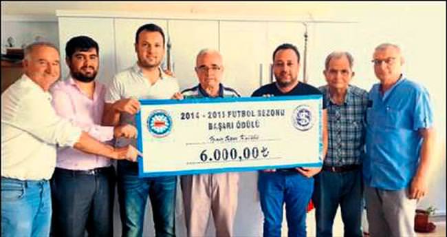 İzmirspor’a anlamlı ödül