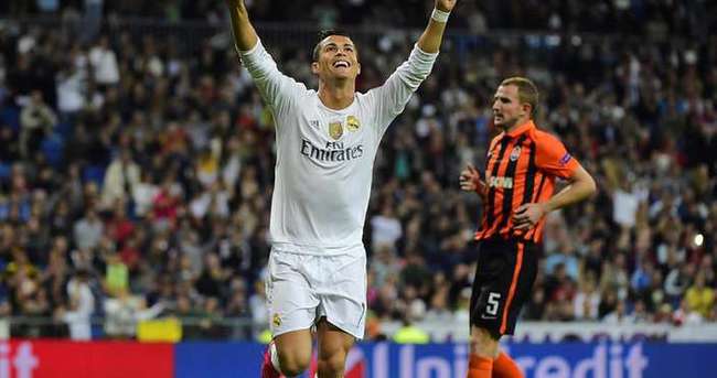 Ronaldo, Shakhtar’ı dağıttı
