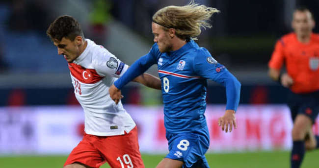 Türkiye - İzlanda maçına yoğun ilgi