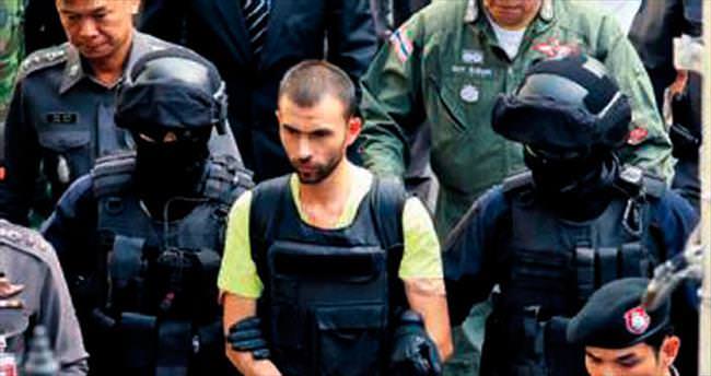 Tayland bombacısı suçunu itiraf etti