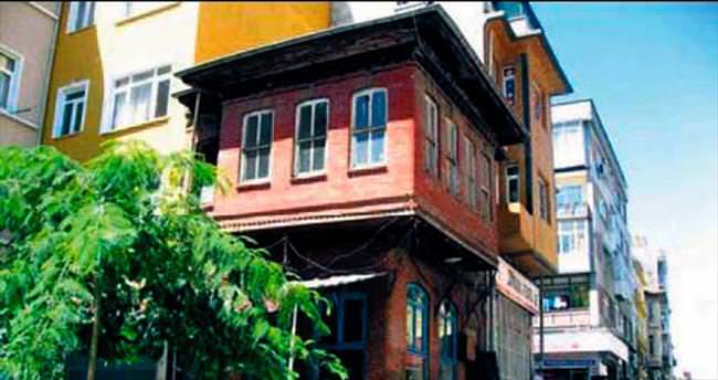 İstanbul, Kahvehane Filozofu Metin Dayı’sını kaybetti