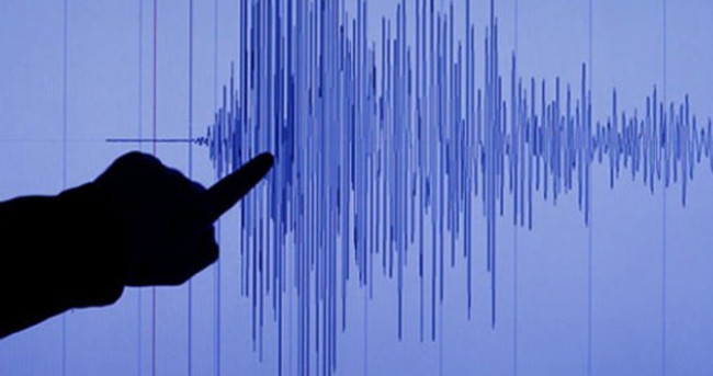Antalya’da 4 şiddetinde deprem