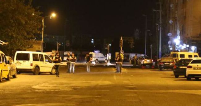 Diyarbakır’da polise silahlı saldırı!
