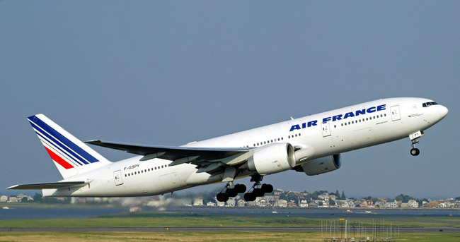 Air France binlerce çalışanını çıkartıyor!