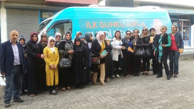 AK Partili Kadınlar İlçe Turunda