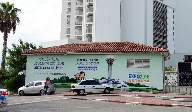Antalya’da Trafolar EXPO 2016 Görselleri İle Kaplanıyor