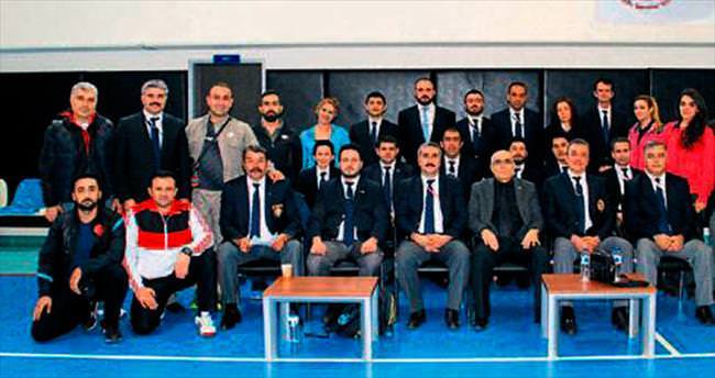 Adana’da karate aday hakem kursu açılacak