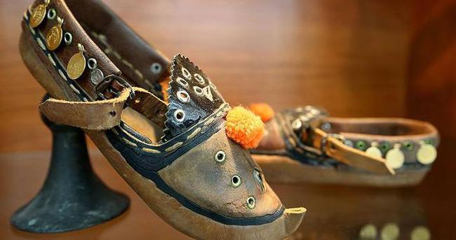 Antika ayakkabılar ilham veriyor
