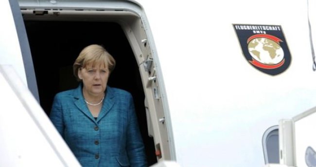 Almanya Başbakanı Merkel İstanbul’a geldi