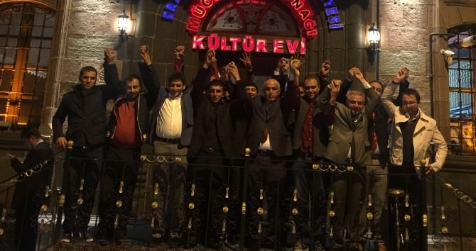 Erzurum’da 30 Ülkücü AK Partiye Geçti