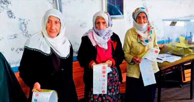 Erdoğan’ın evini yaptırdığı üçüzler de oy attı